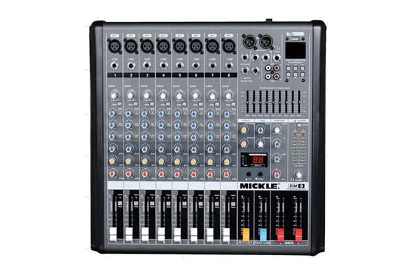 EM8